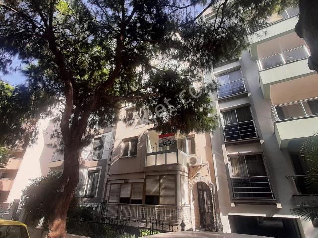 Bostanlı Mahallesi, Karşıyaka içerisinde satılık mülk