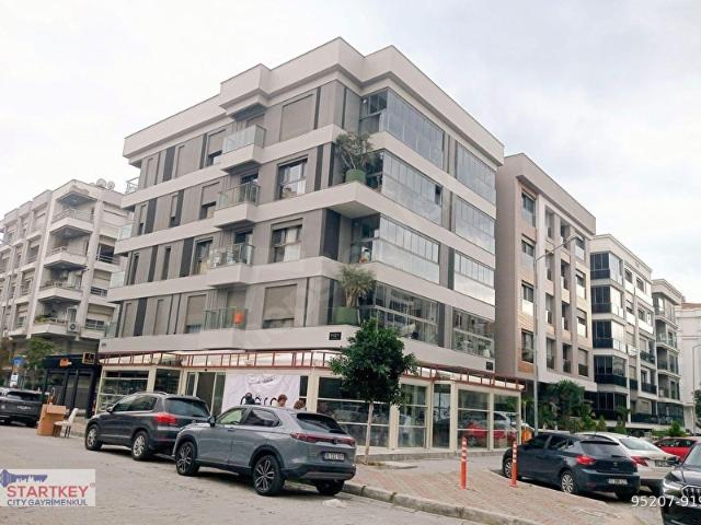 Karşiyaka, İzmir içerisinde satılık mülk