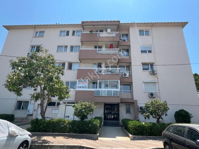Bostanlı Mahallesi, Karşıyaka içerisinde kiralık mülk