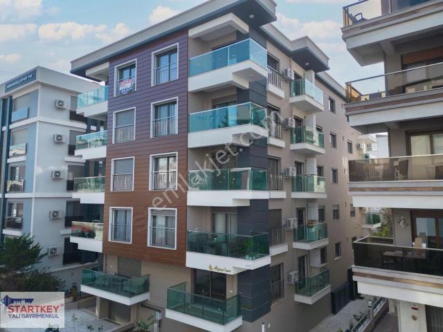 Karşiyaka, İzmir içerisinde satılık mülk