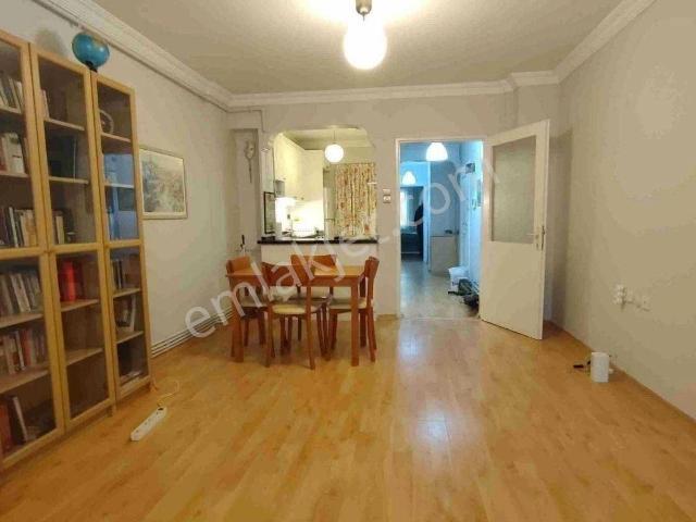 Karşiyaka, İzmir içerisinde kiralık mülk