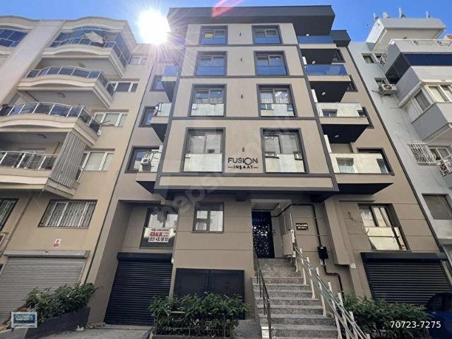 Karşiyaka, İzmir içerisinde satılık mülk
