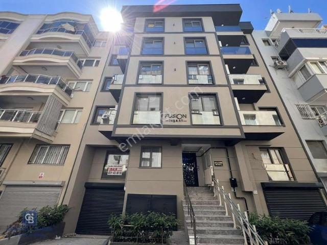 Karşiyaka, İzmir içerisinde kiralık mülk