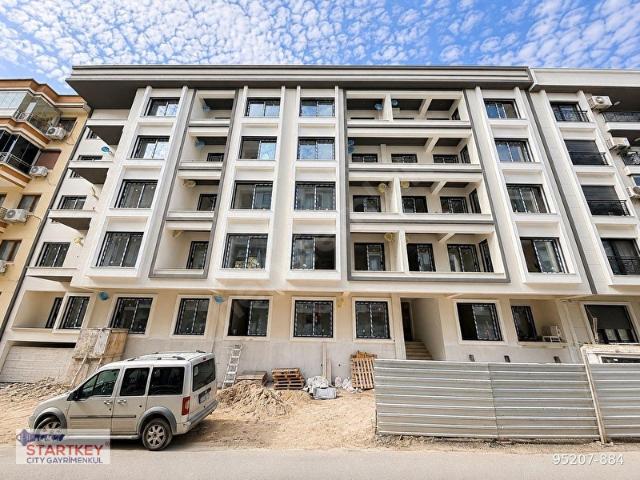 Karşiyaka, İzmir içerisinde satılık mülk