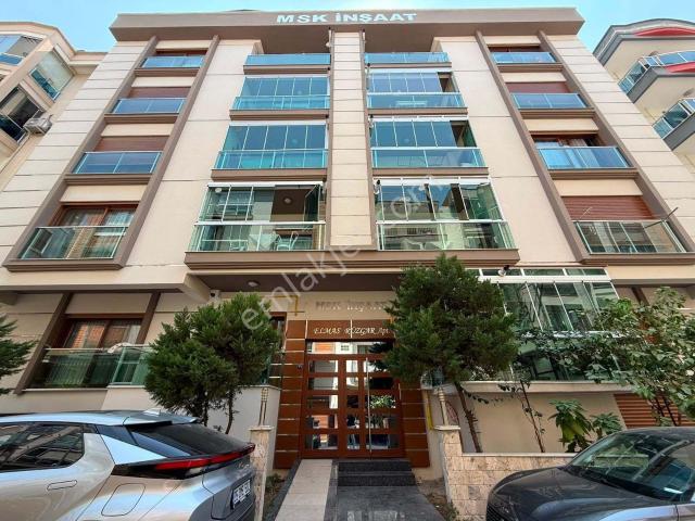 Dedebaşı Mahallesi, Karşıyaka içerisinde satılık mülk