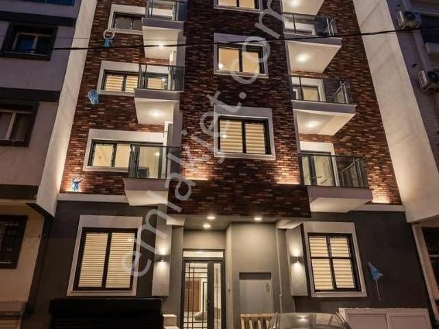 Karşiyaka, İzmir içerisinde satılık mülk