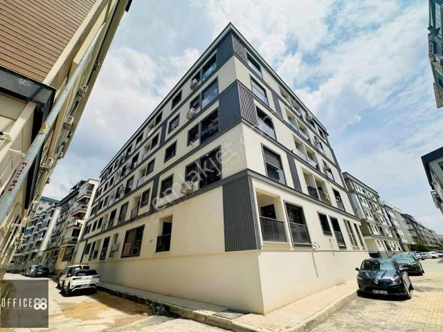 Demirköprü Mahallesi, Karşıyaka içerisinde satılık mülk