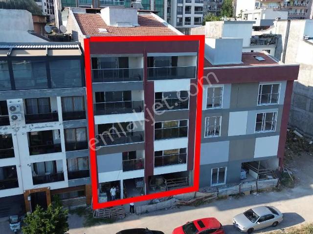 Gümüşpala Mahallesi, Bayraklı içerisinde satılık mülk