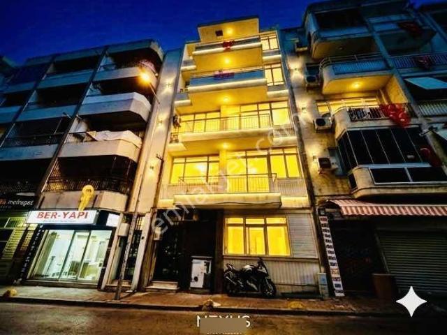 Donanmacı Mahallesi, Karşıyaka içerisinde satılık mülk