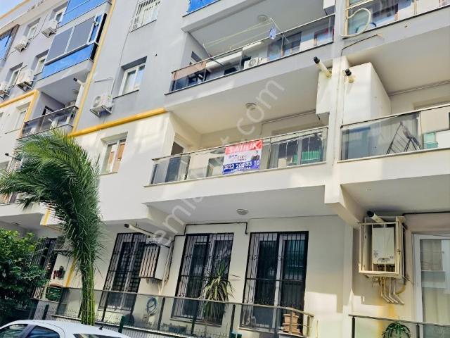 Şemikler Mahallesi, Karşıyaka içerisinde satılık mülk