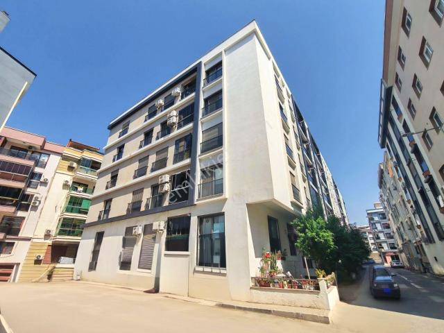 Şemikler Mahallesi, Karşıyaka içerisinde satılık mülk