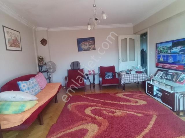 Şemikler Mahallesi, Karşıyaka içerisinde satılık mülk