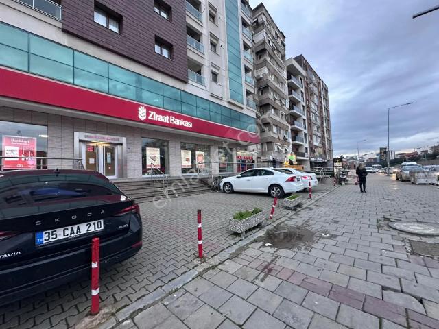 Karşiyaka, İzmir içerisinde satılık mülk