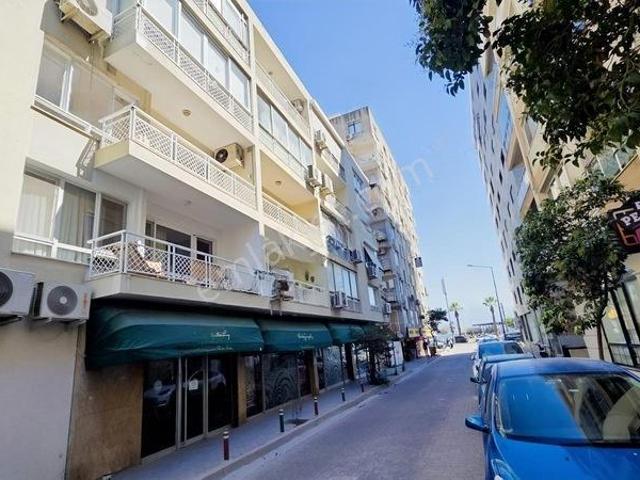 Donanmacı Mahallesi, Karşıyaka içerisinde kiralık mülk