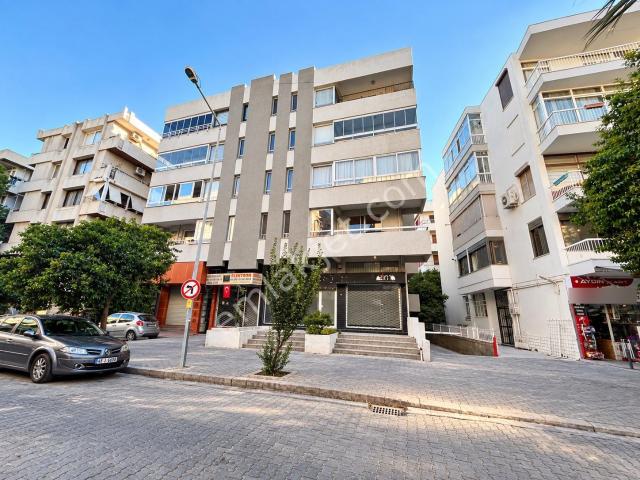 Karşiyaka, İzmir içerisinde kiralık mülk