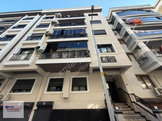 Dedebaşı Mahallesi, Karşıyaka içerisinde satılık mülk
