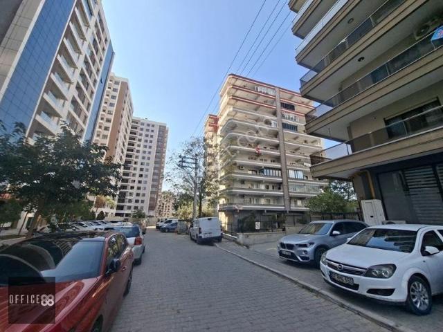 Örnekköy Mahallesi, Karşıyaka içerisinde satılık mülk