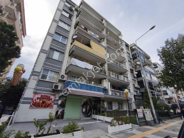 Nergiz Mahallesi, Karşıyaka içerisinde kiralık mülk