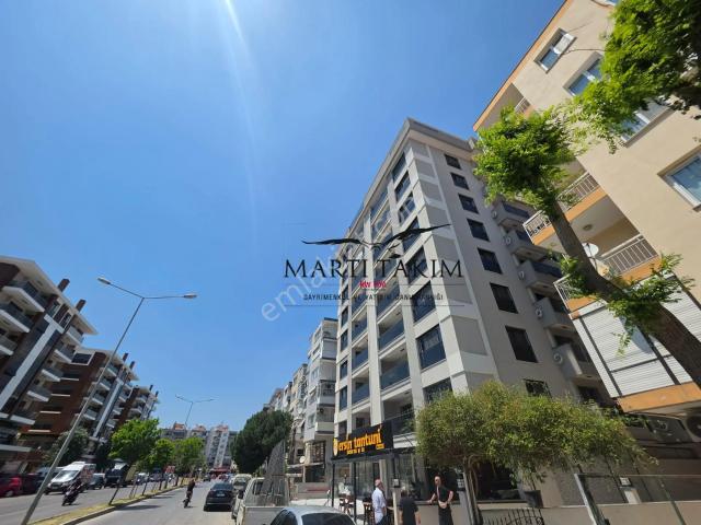 Karşiyaka, İzmir içerisinde kiralık mülk