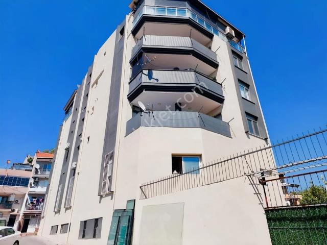 İzmir içerisinde kiralık mülk