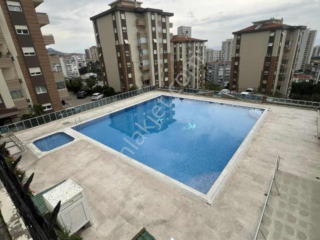 İzmir içerisinde kiralık mülk