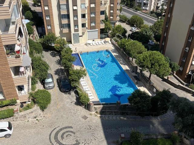 Mustafa Kemal Mahallesi, Karşıyaka içerisinde kiralık mülk