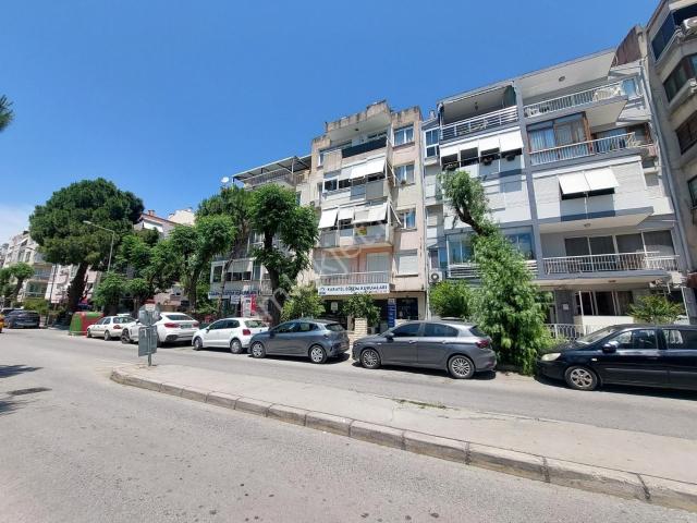 Karşiyaka, İzmir içerisinde kiralık mülk
