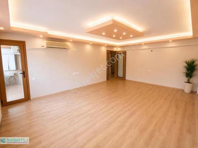 Karşiyaka, İzmir içerisinde kiralık mülk