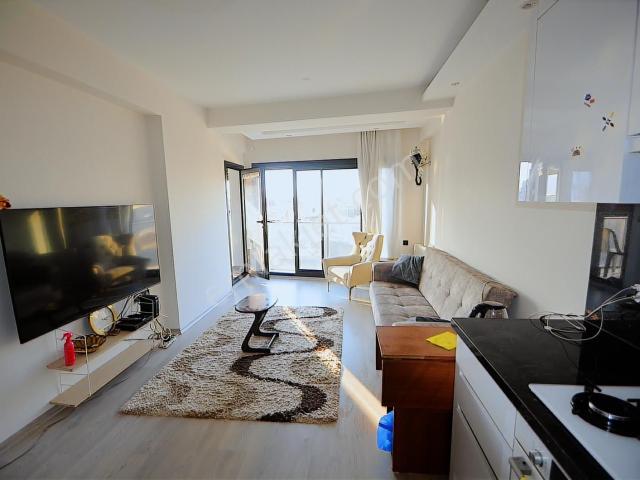 Karşiyaka, İzmir içerisinde kiralık mülk