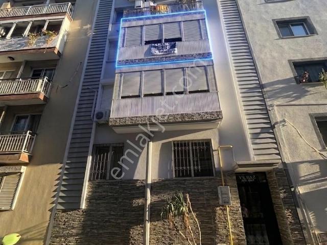 Karşiyaka, İzmir içerisinde kiralık mülk