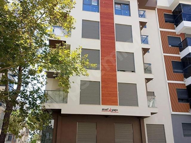 Karşiyaka, İzmir içerisinde satılık mülk