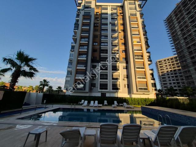 Karşiyaka, İzmir içerisinde kiralık mülk