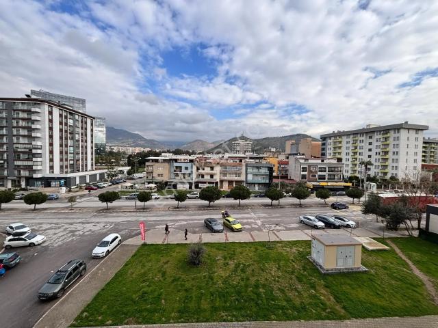 İzmir içerisinde kiralık mülk