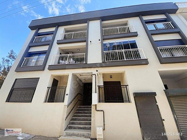 Karşiyaka, İzmir içerisinde satılık mülk