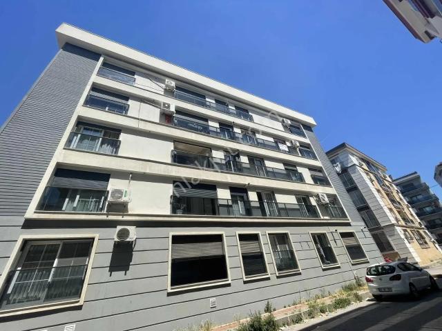 Örnekköy Mahallesi, Karşıyaka içerisinde satılık mülk