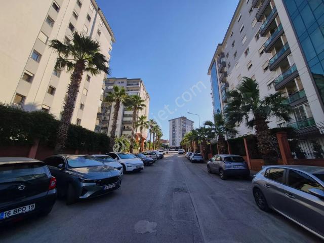 İzmir içerisinde satılık mülk