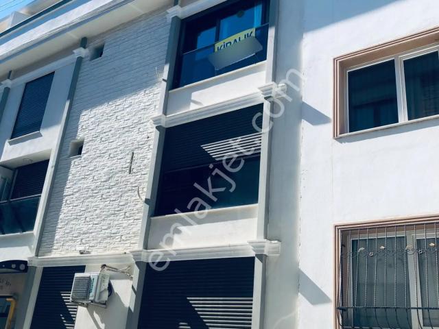 Karşiyaka, İzmir içerisinde kiralık mülk
