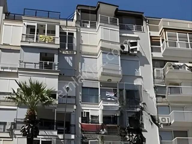 Karşiyaka, İzmir içerisinde kiralık mülk