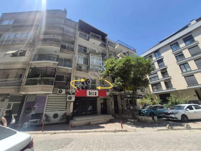 Karşiyaka, İzmir içerisinde kiralık mülk