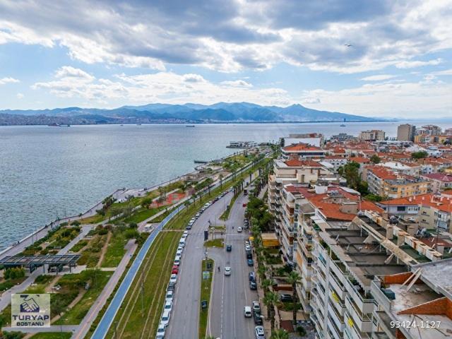 Karşiyaka, İzmir içerisinde satılık mülk