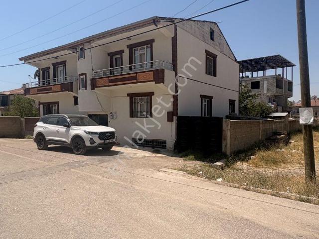 Van içerisinde satılık Bina