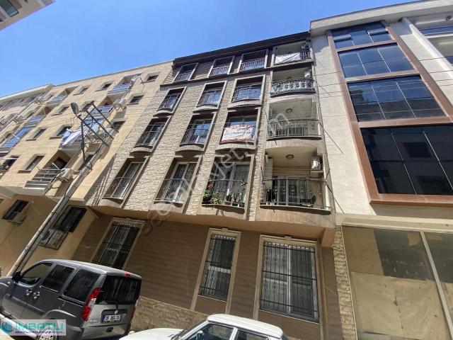 Karşiyaka, İzmir içerisinde satılık mülk