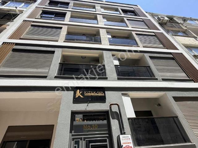 Karşiyaka, İzmir içerisinde satılık mülk