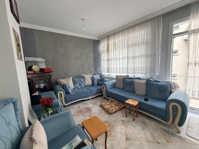 Alaybey Mahallesi, Karşıyaka içerisinde satılık mülk