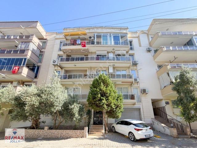 Karşiyaka, İzmir içerisinde kiralık mülk