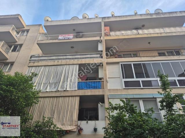 Karşiyaka, İzmir içerisinde kiralık mülk