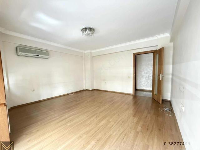 Karşiyaka, İzmir içerisinde kiralık mülk