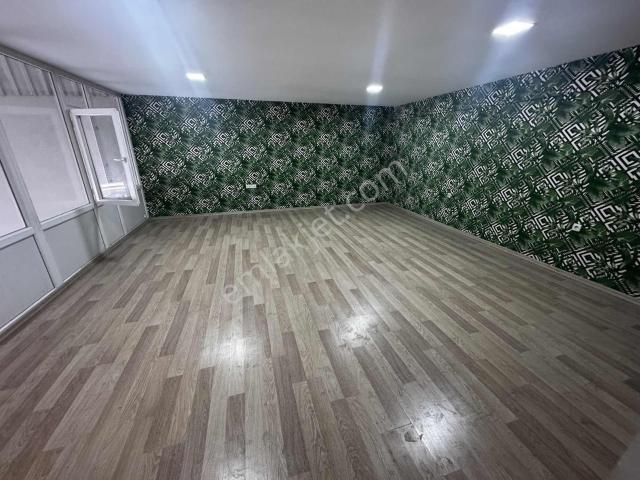 Sariçam, Adana içerisinde kiralık Dükkan