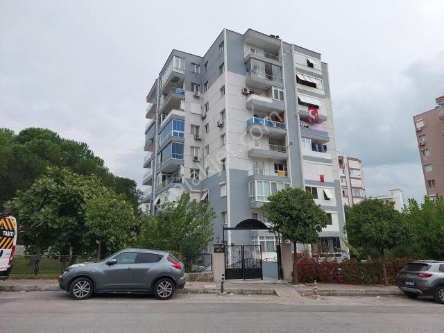 Elit Sitesi, Karşıyaka içerisinde kiralık mülk