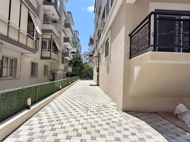 Karşiyaka, İzmir içerisinde satılık mülk